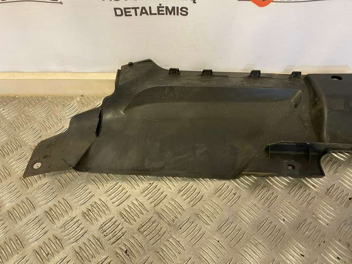 Audi A5 (2011 - 2016)  8T0807081B Верхняя часть панели радиаторов (телевизора)