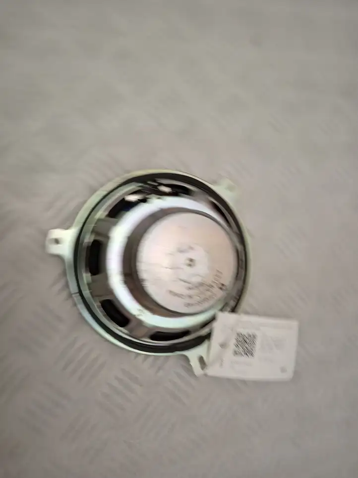 Jeep Grand Cherokee (2010 - 2021) 05064551AB Динамики задних дверей — фото 2