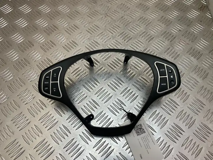 Kia Ceed (2006 - 2010) 561501H000 Кнопки на рулевом колесе — фото 1