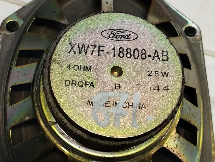 Mitsubishi Colt (2008 - 2012)  XW7F18808AB Громкоговоритель (громкоговорители) в передних дверях