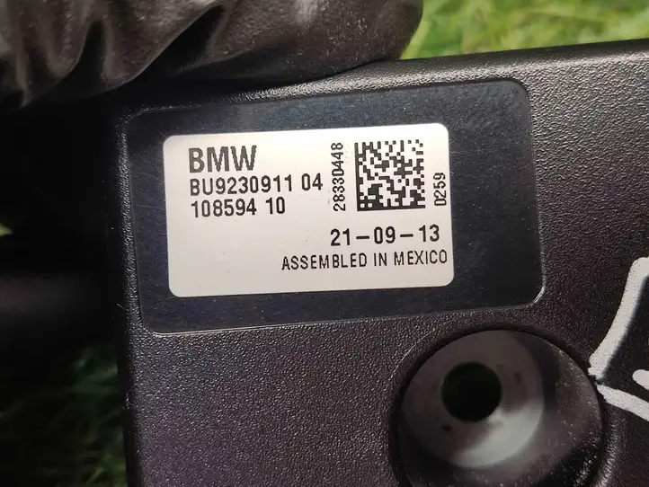 BMW 3 F30 F35 F31 (2012 - 2018) 9230911 Усилитель антенны — фото 2
