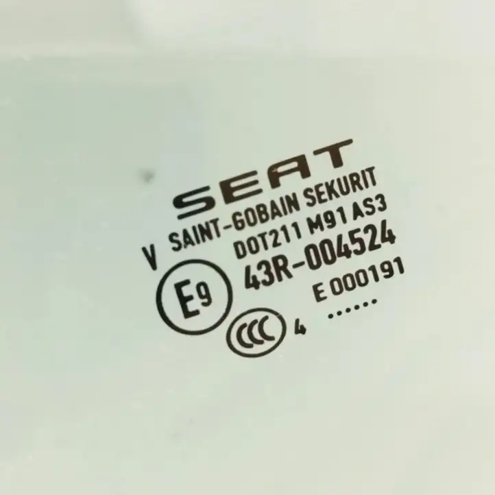 Seat Ibiza IV (6J,6P) (2008 - 2017) 43R004524 Стекло задней двери — фото 4