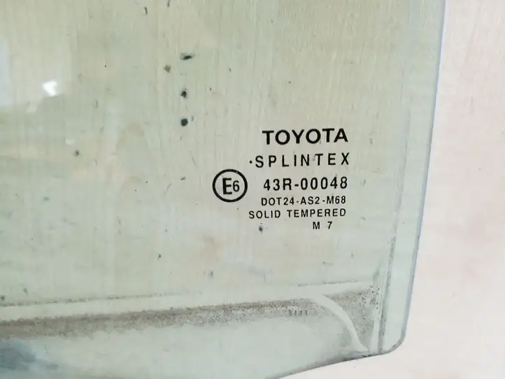 Toyota Yaris (2005 - 2009) Стекло задней двери — фото 3