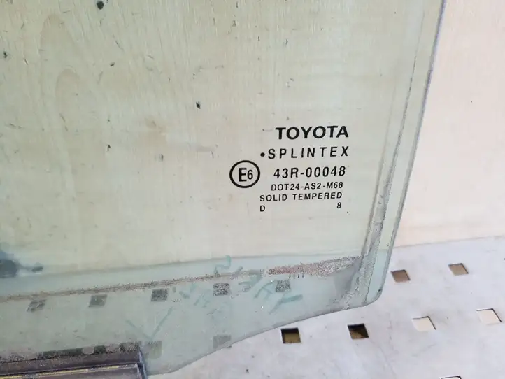 Toyota Yaris (2005 - 2009) Стекло задней двери — фото 3