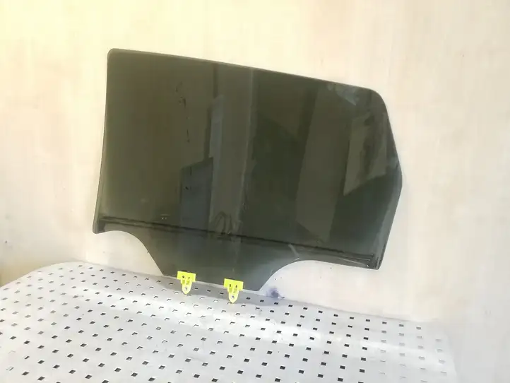 Nissan Qashqai (2010 - 2013)   Основное стекло задних дверей