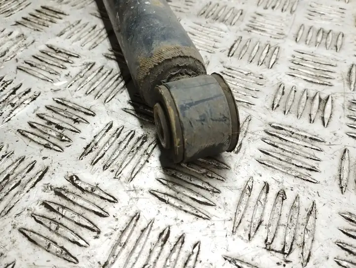 Renault Clio IV (2012 - 2019)   Задний амортизатор с пружиной