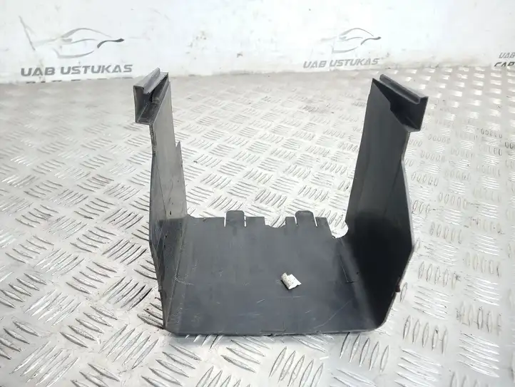 Volkswagen PASSAT B7 (2011 - 2014) 3C0915335 Крышка ящика аккумулятора — фото 3