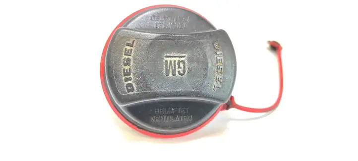 Opel Combo (2001 - 2005)  13140958 Закручивающаяся крышка