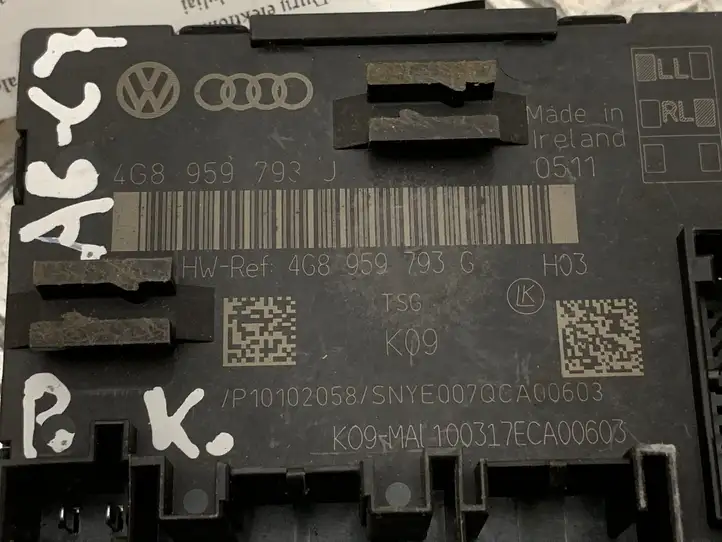 Audi A6 C7 (2011 - 2014) 4G8959793J Блок управления дверью — фото 2