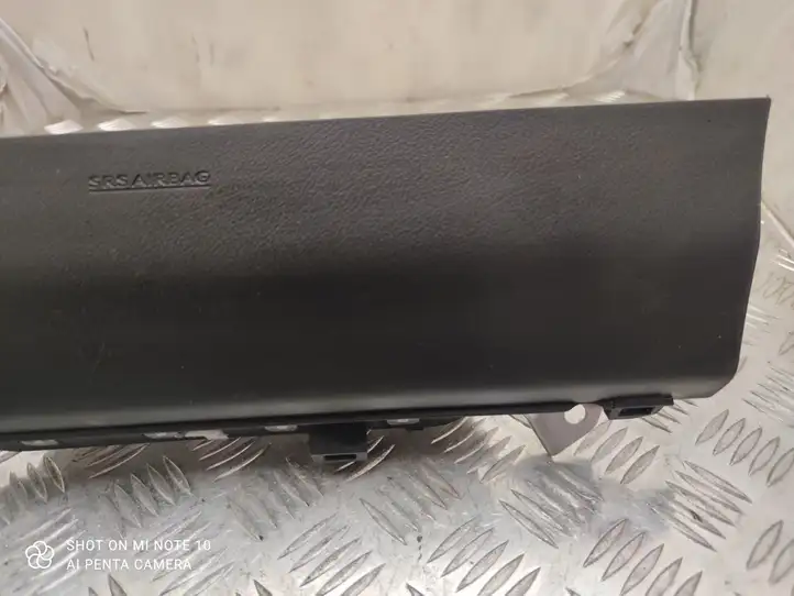 Lexus IS III XE30 (2016 - 2020) GA51600630A Коленная подушка безопасности — фото 1