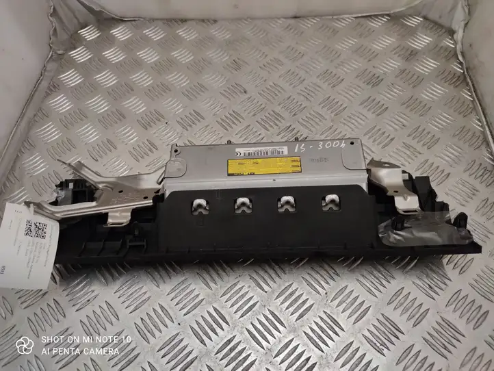 Lexus IS III XE30 (2016 - 2020) GA51600630A Коленная подушка безопасности — фото 6