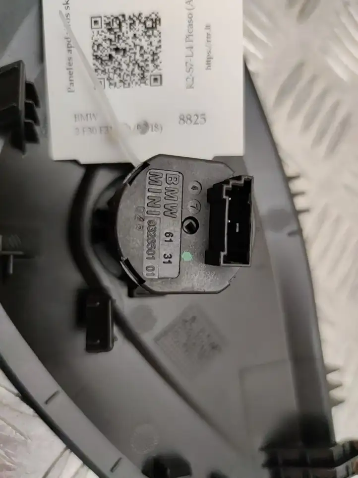 BMW 3 F30 F35 F31 (2012 - 2018) 51459218553 Боковая отделка панели приборов — фото 2
