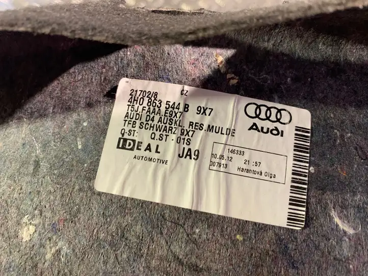 Audi A8 S8 D4 4H (2010 - 2014) 4H0863544B Пол багажника — фото 2