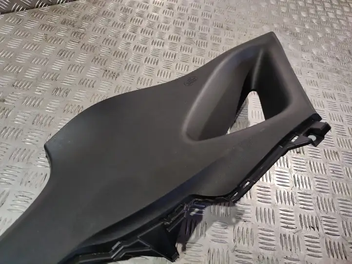 Lexus NX (2014 - 2017) 6248078010 Верхняя обшивка стойки D — фото 2