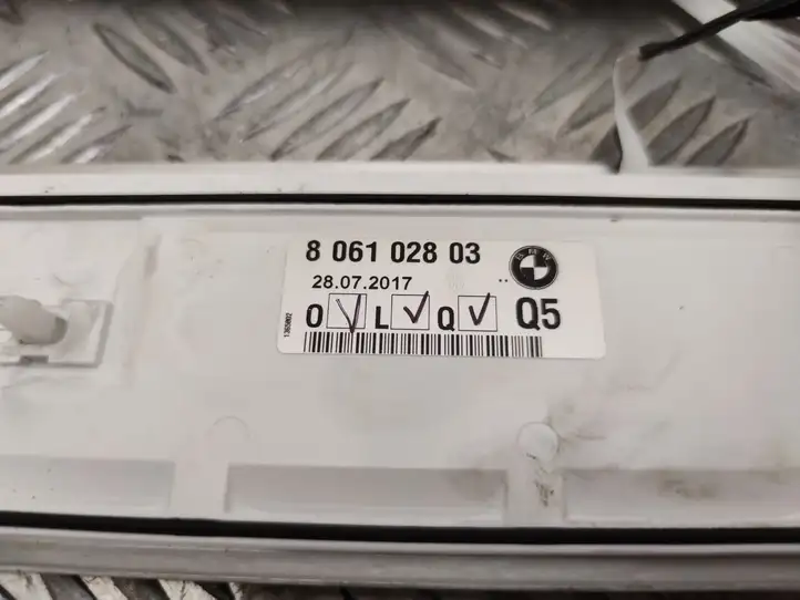 BMW 7 G11 G12 (2015 - 2022) 8061028 Внутренняя отделка переднего порога — фото 2