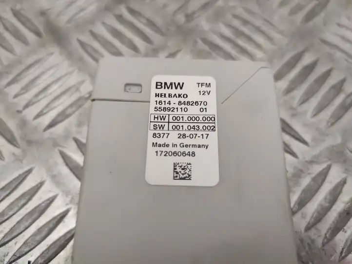 BMW 7 G11 G12 (2015 - 2022) 8482670 Реле насоса горючего — фото 4