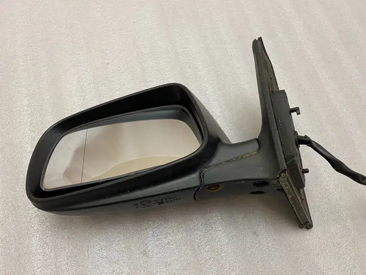 Toyota Avensis T250 (2006 - 2009) 3004743 Боковое зеркало с электроприводом — фото 1