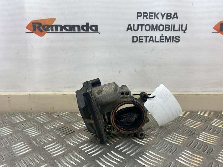 Volkswagen Passat CC (2012 - 2017)  03L128063R Дроссельная заслонка