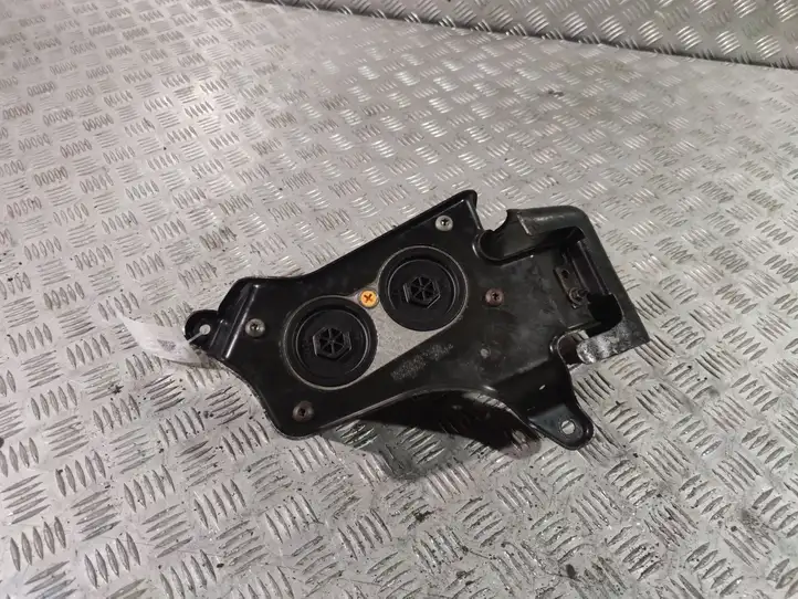 Jeep Grand Cherokee (2010 - 2021) 68084905AG Корпус топливного фильтра — фото 4