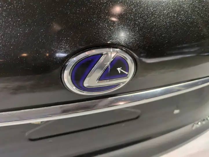 Lexus NX (2014 - 2017) Крышка багажника — фото 6