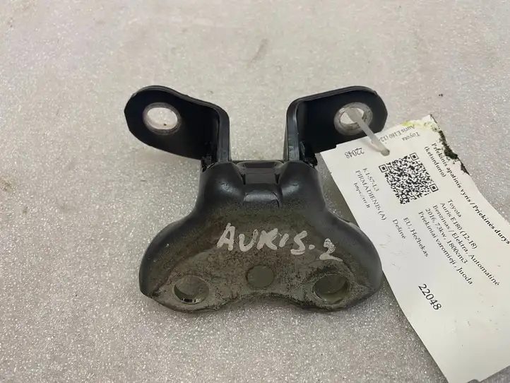 Toyota Auris E180 (2012 - 2018) Нижняя петля передней двери — фото 3