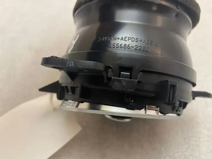 Toyota Auris E180 (2012 - 2018) 5556862280 Боковой воздушный дефлектор — фото 2