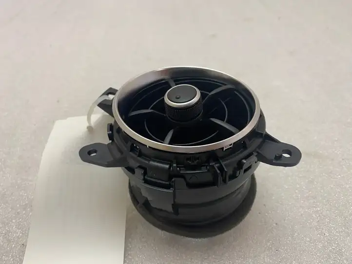 Toyota Auris E180 (2012 - 2018) 5556862280 Боковой воздушный дефлектор — фото 4