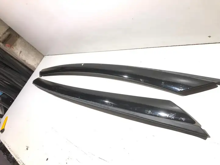 Citroen C4 I Picasso (2006 - 2013) 9654505577 Накладка стоек лобового стекла — фото 3