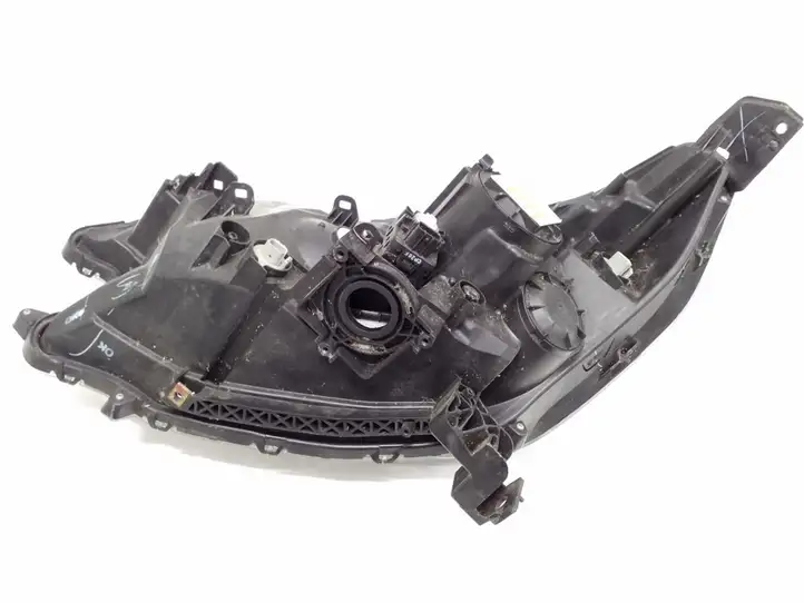 Honda CR-V (2012 - 2016) Передняя фара — фото 3