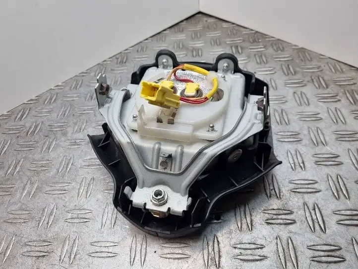 Peugeot 4007 (2007 - 2012) B1EU7AZABA3H Подушка безопасности руля — фото 8