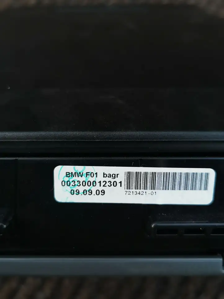 BMW 7 F01 (2008 - 2016) 7213421 Лыжная сумка — фото 2