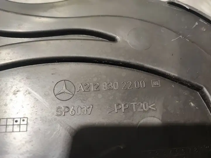 Mercedes-Benz C W205 (2014 - 2021) A2128302200 Воздуховоды системы отопления/климатики — фото 2