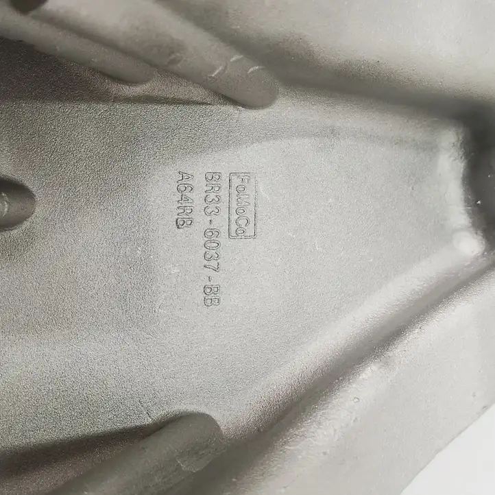 Ford Mustang VI (2015 - ) BR3Z6028C Кронштейн двигателя — фото 2