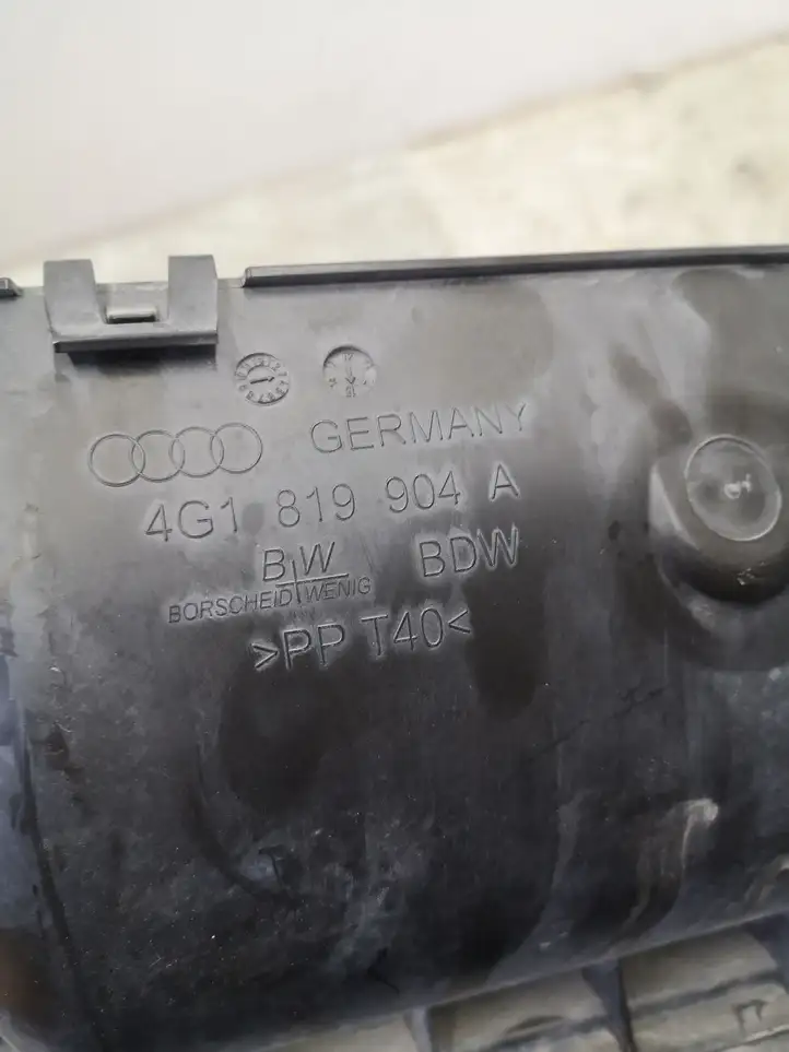 Audi A6 C7 (2014 - 2018) 4G1819904A Детали воздухозаборника — фото 2