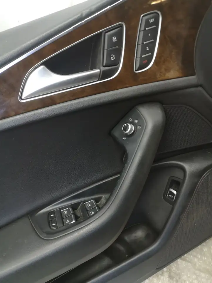 Audi A6 C7 (2014 - 2018) 4G1867021 Обшивка передней двери — фото 3