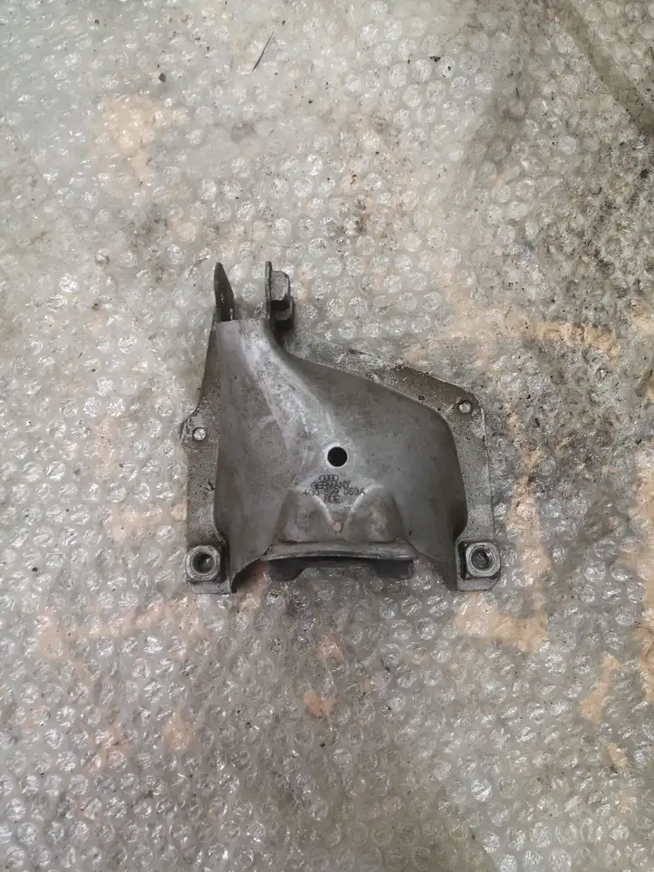 Audi A6 C7 (2014 - 2018) 4G0399059 Кронштейн двигателя — фото 1