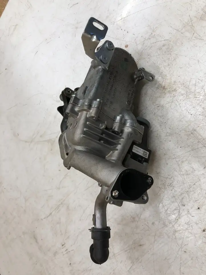 Ford Kuga II (2013 - 2019) 50563908 Охладитель клапана EGR — фото 3