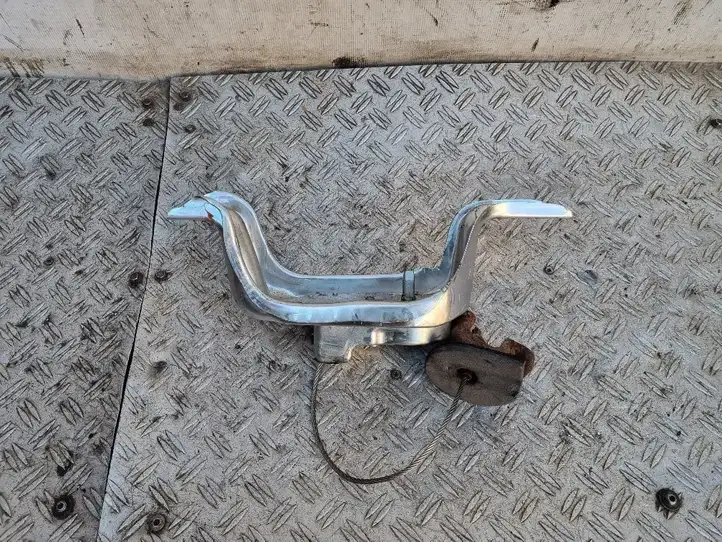Dodge Journey (2007 - 2011) 05178091AC Кронштейн запасного колеса — фото 2
