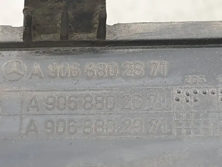 Volkswagen Crafter (2006 - 2016) A9068802871 Молдинг крыла — фото 5