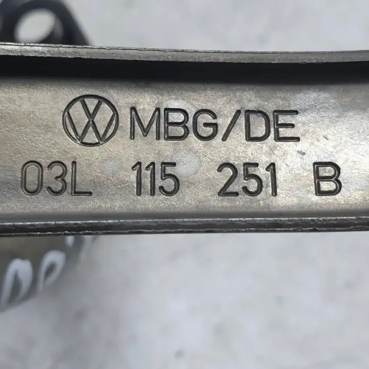 Volkswagen Crafter (2006 - 2016) 03L115251B Масляный насос — фото 5