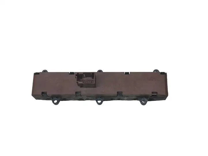 Peugeot Boxer (2007 - 2014) 7354213620 Включатель аварийных фонарей — фото 3