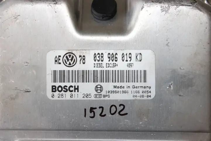 Volkswagen PASSAT B5.5 (2001 - 2005) 038906019KD Блок управления двигателем (ЭБУ) — фото 3