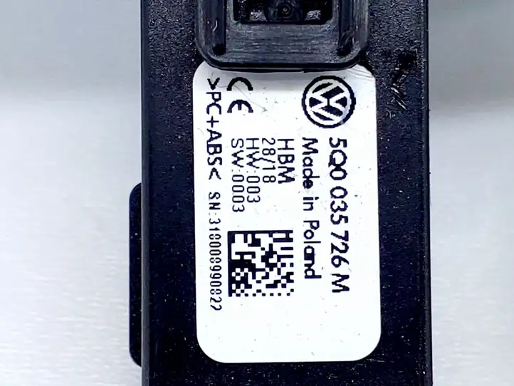 Skoda Fabia Mk3 (NJ) (2015 - 2021) 6V0857367D Прикуриватель — фото 4