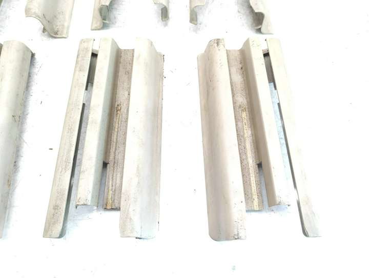 Audi A8 (1999 - 2002)  4D0881349C Отделка лыжи переднего сиденья пассажира