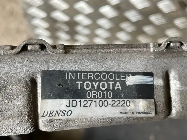 Toyota Corolla Verso AR10 (2004 - 2009) JD1271002220 Интеркулер — фото 2