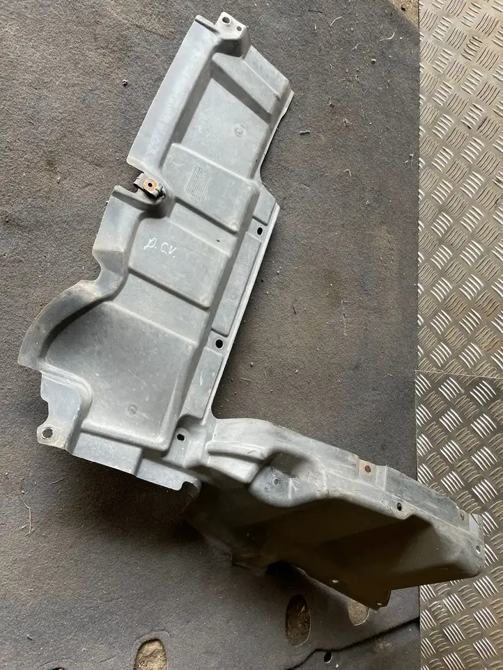 Toyota Corolla Verso AR10 (2004 - 2009) 514080F010 Защита двигателя — фото 2