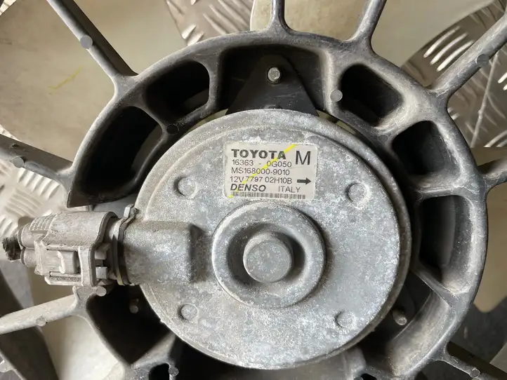 Toyota Corolla Verso AR10 (2004 - 2009) MS1680009010 Дифузор радиатора — фото 2