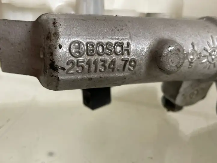 Toyota Corolla Verso AR10 (2004 - 2009) 25113479 Главный тормозной цилиндр — фото 4