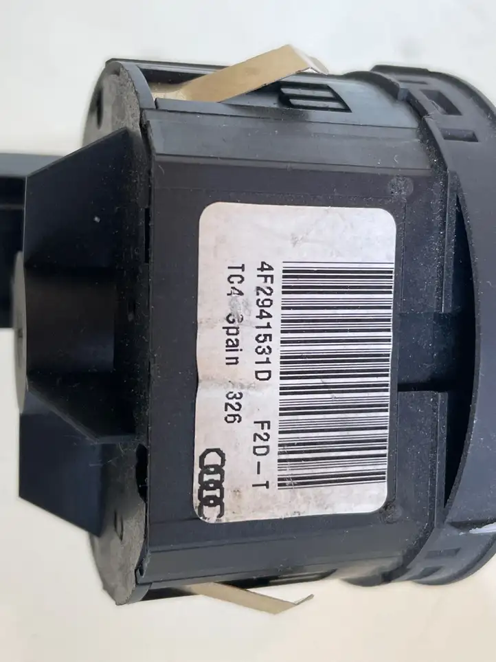 Audi A6 S6 C6 4F (2004 - 2008) 4F2941531D Включатель фонарей — фото 3