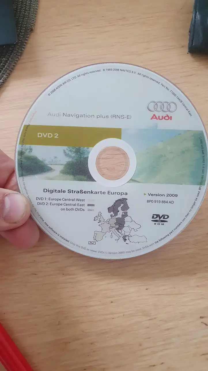 Audi A6 S6 C5 4B (2001 - 2004) 8P0919884AD Навигационные карты CD/DVD — фото 1